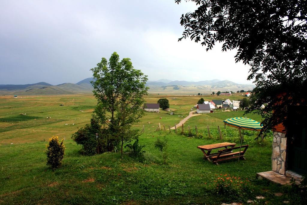 Family Farm Bungalow Жабляк Экстерьер фото